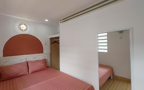 D Home